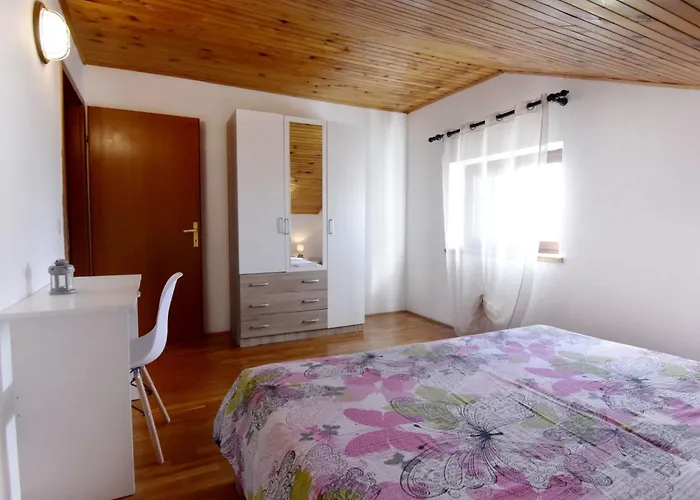 Apartment Silva 2-1 2- Kat By Interhome Basanija